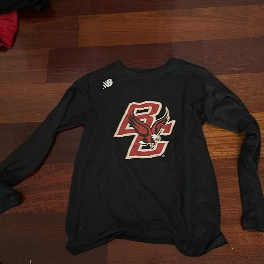 new balance boston collage long sleeve